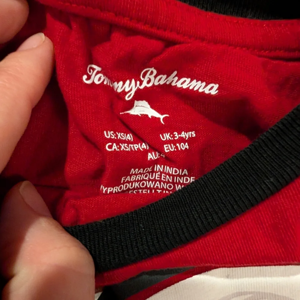 Tommy Bahama Kids Cool Santa Long Sleeve Shirt and Jogger Set in Size XS/4
